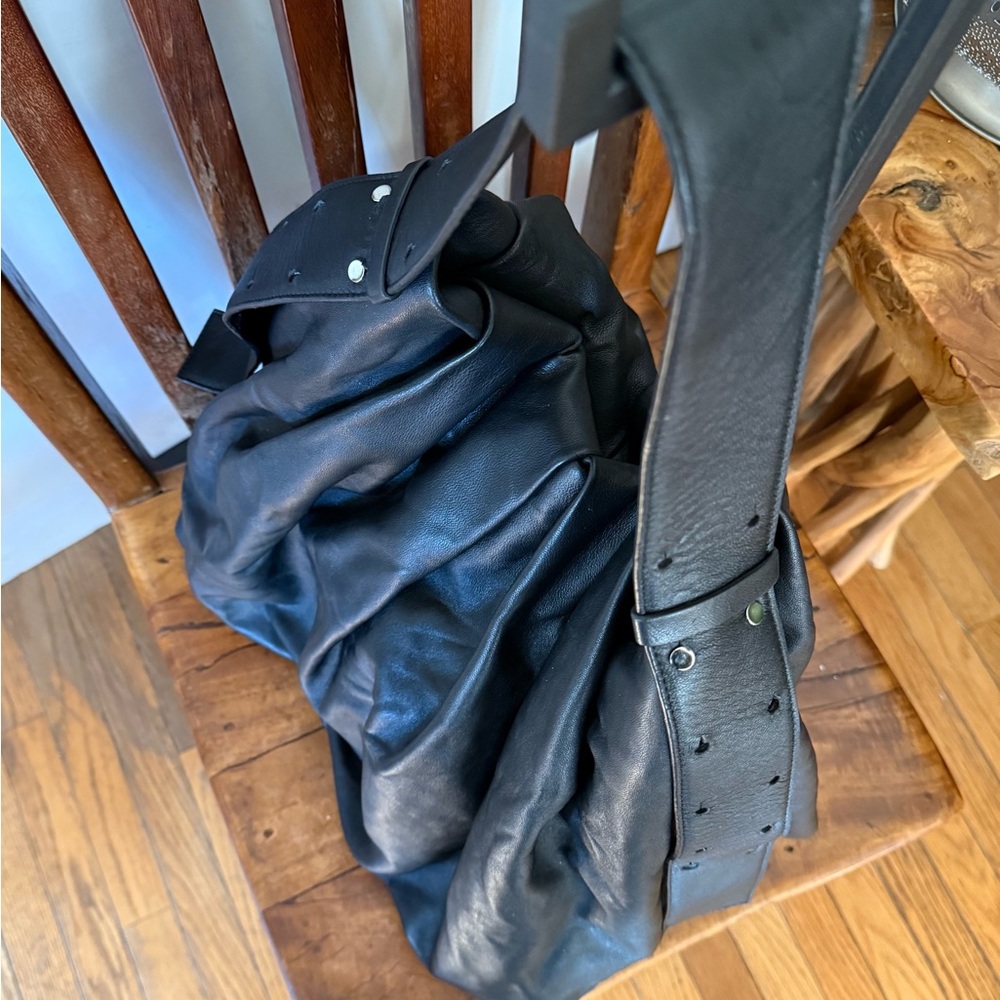 COS Black Leather Oversized Slouch Shoulder Bag - Picture 7 of 9